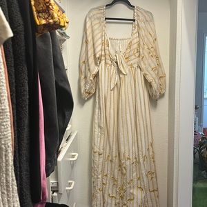 Embroidered Sweetheart Maxi Dress